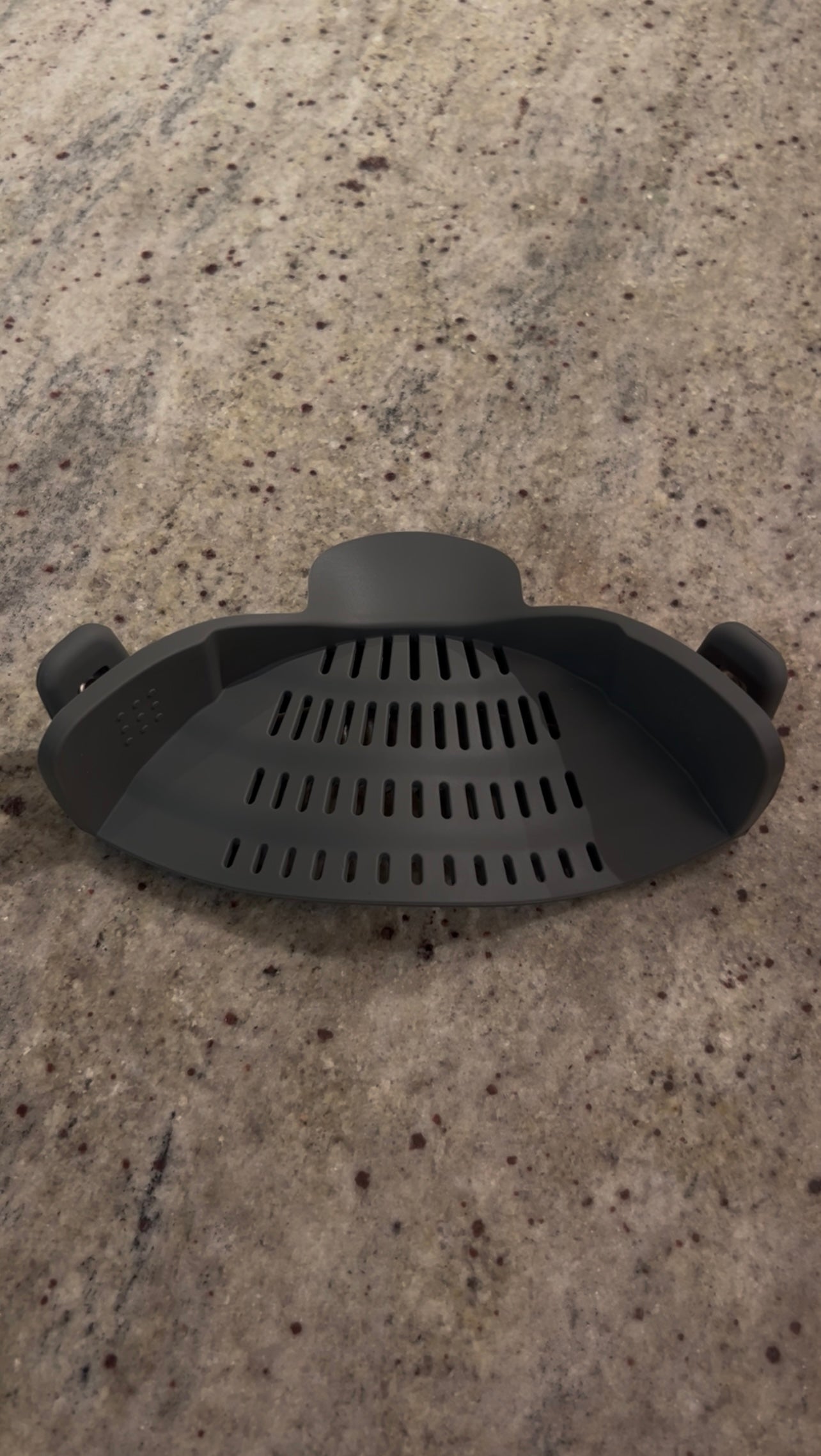 Clip-On Pot Strainer (Collapsible)